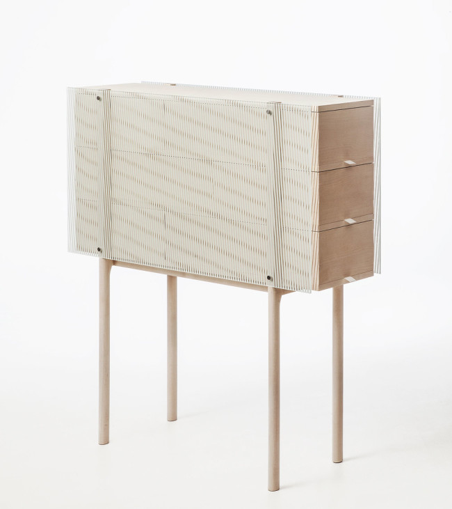 Chest of Drawers
100 x 28 x 106 cm