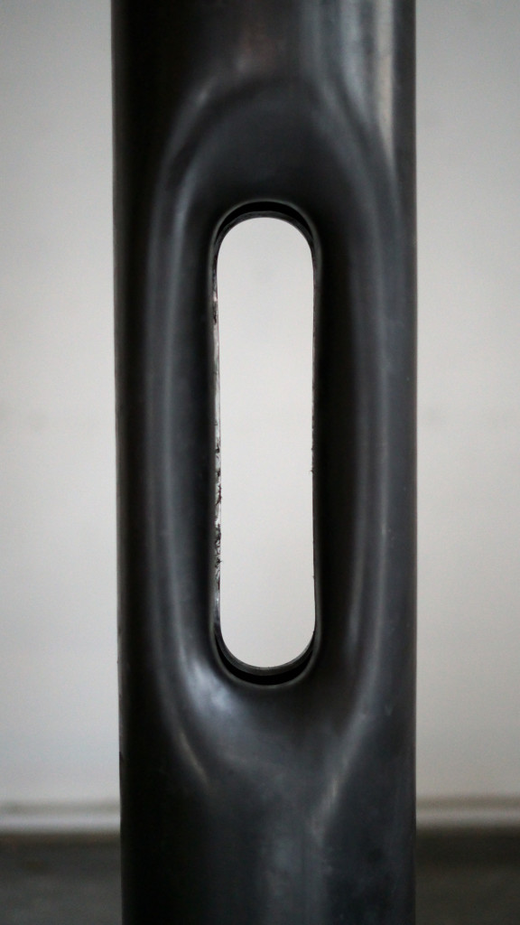 2018
Sculpture
Steel tube
370 x 21 cm