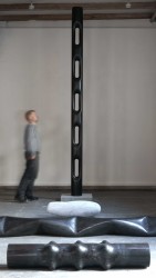 Totem, 2018
Sculpture
Steel tube
370 x 21 cm